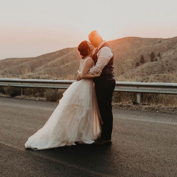 Meet your Posher, Kristen - Picture 1 of 3